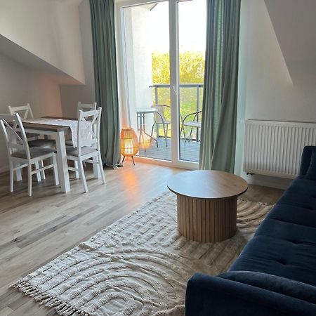 Czarny Baran Apartment Дебки Екстериор снимка