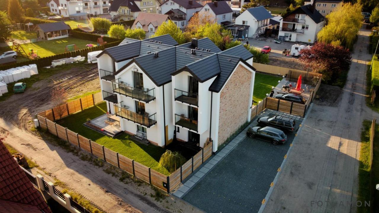 Czarny Baran Apartment Дебки Екстериор снимка