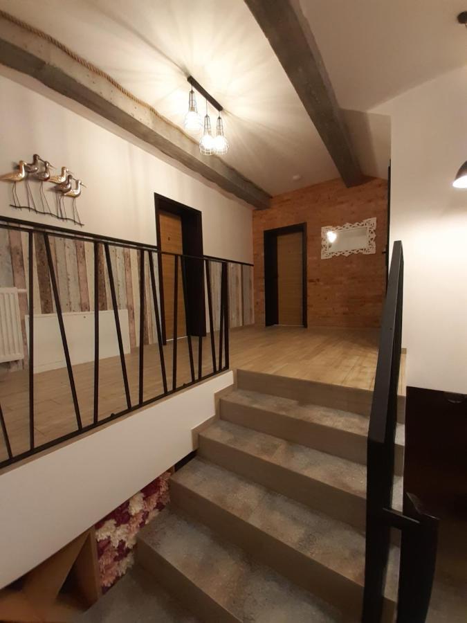 Czarny Baran Apartment Дебки Екстериор снимка