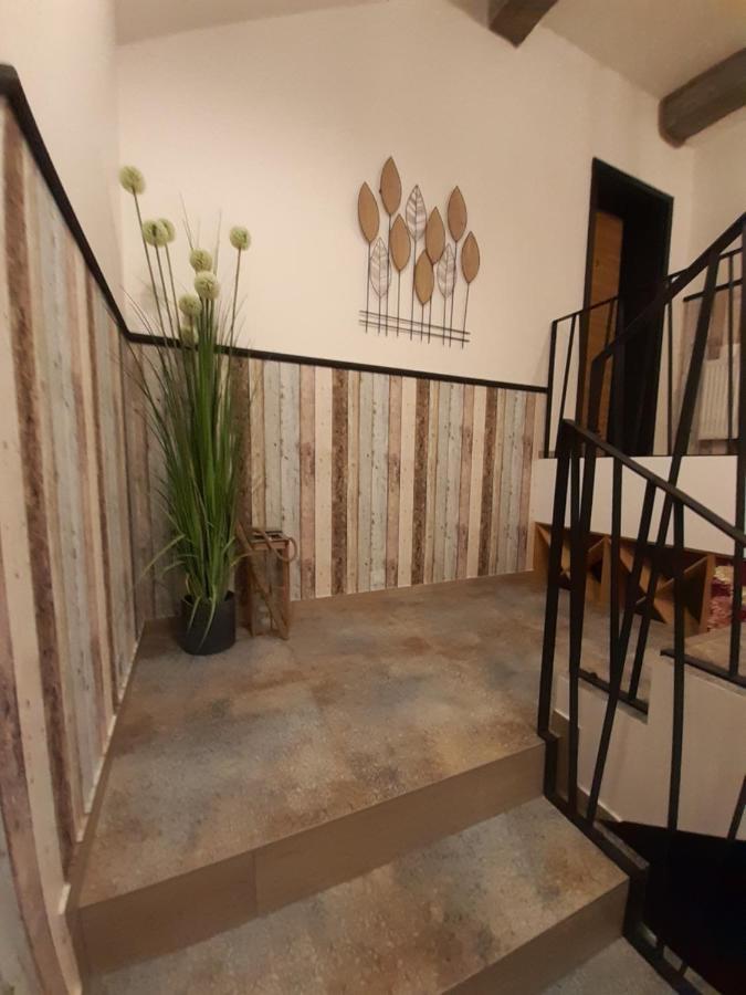Czarny Baran Apartment Дебки Екстериор снимка