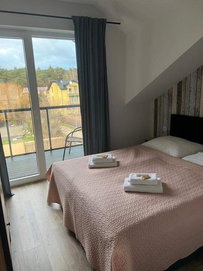 Czarny Baran Apartment Дебки Екстериор снимка