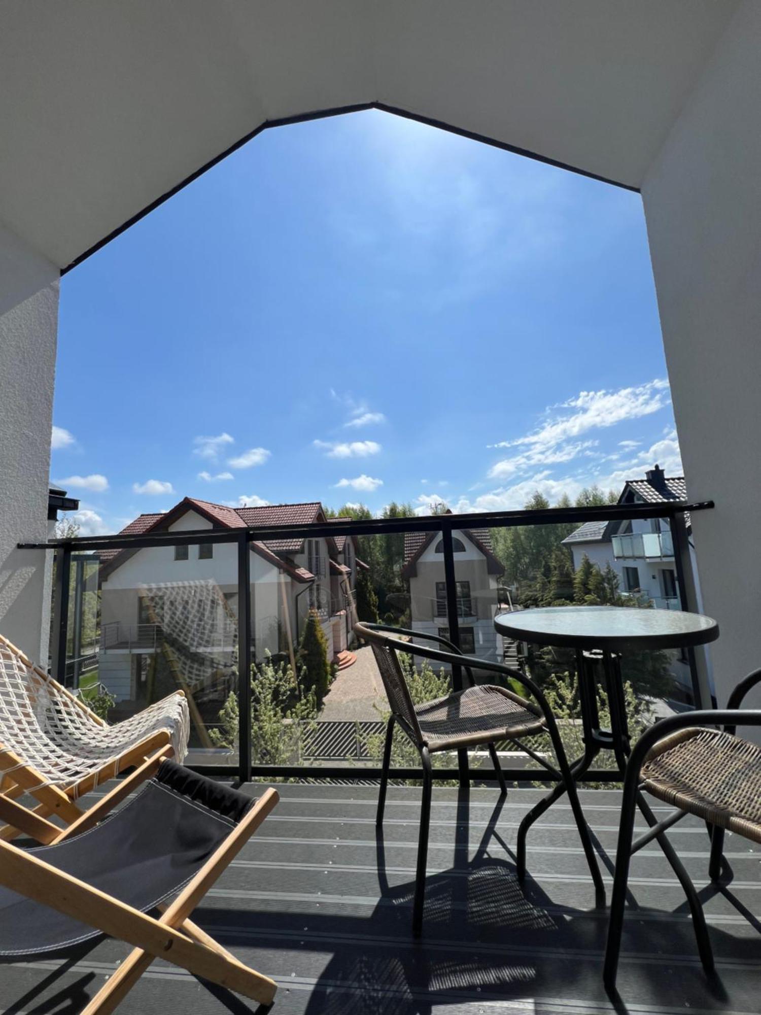 Czarny Baran Apartment Дебки Екстериор снимка